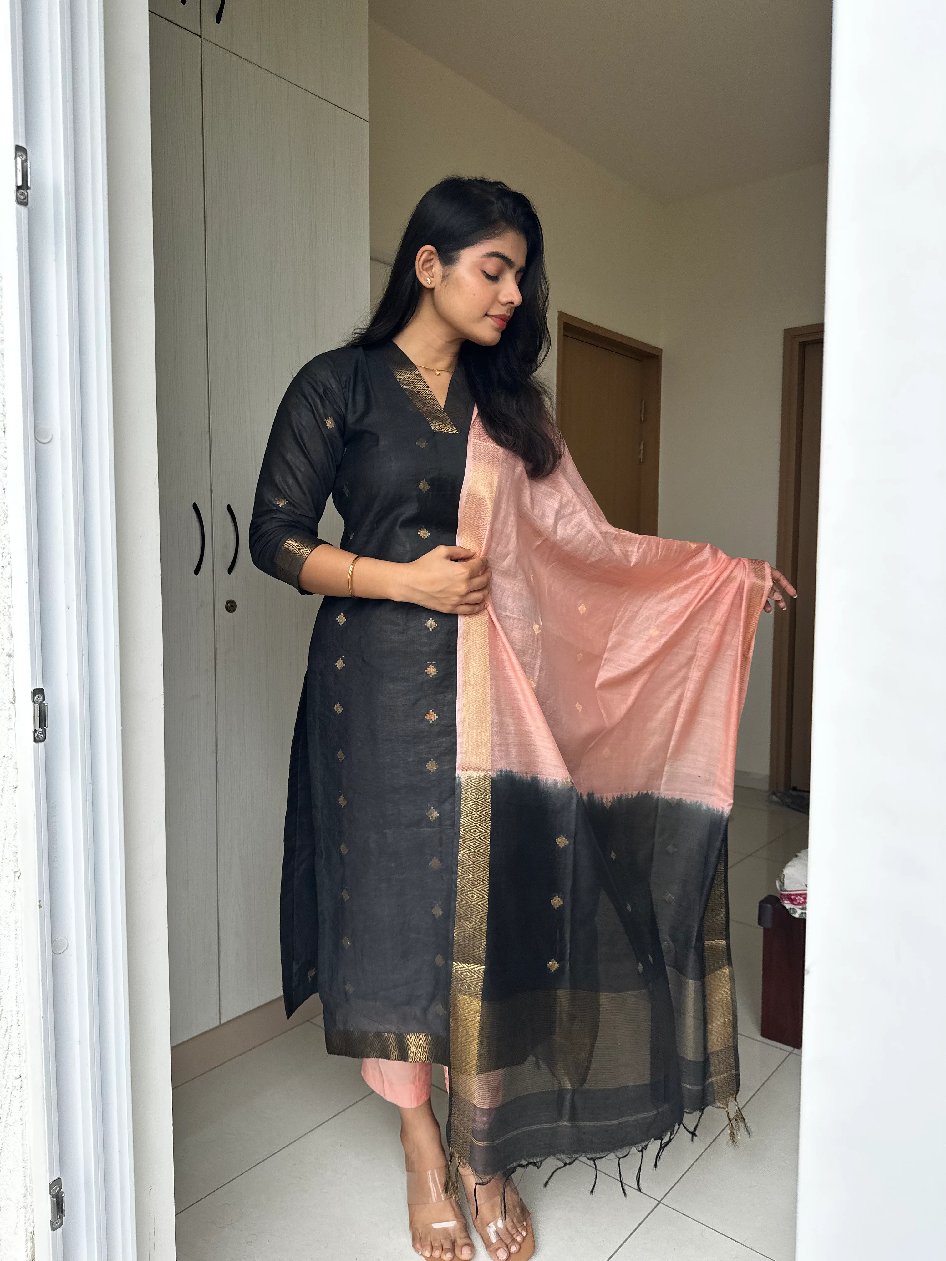 Anaika Best Seller Suit - Image 5
