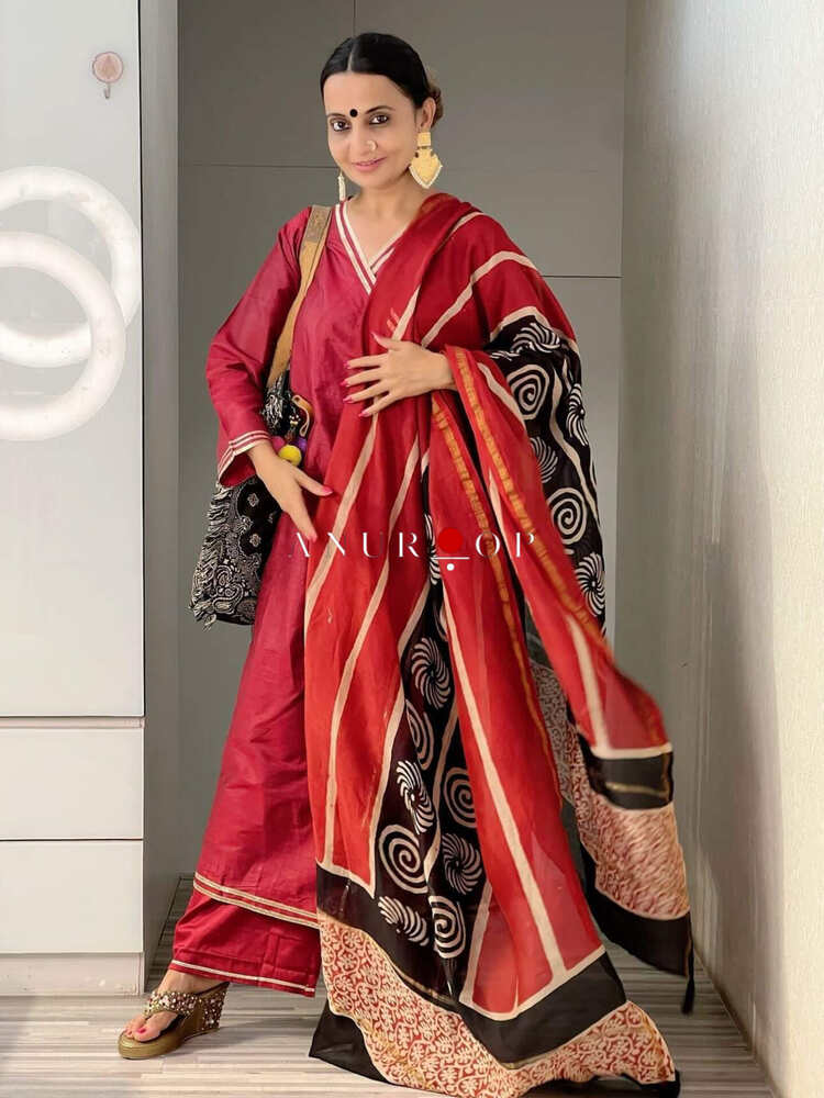 Pure Chanderi Silk Dupatta - Image 3
