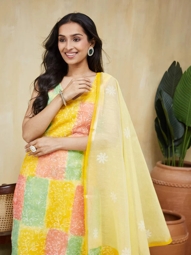 Dandellion Cotton Linen Stitched Suit Set - Image 4