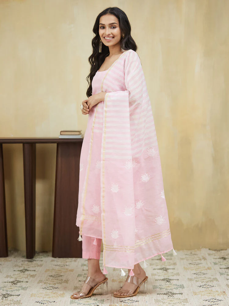 Gulaab Best Seller Suit - Image 4