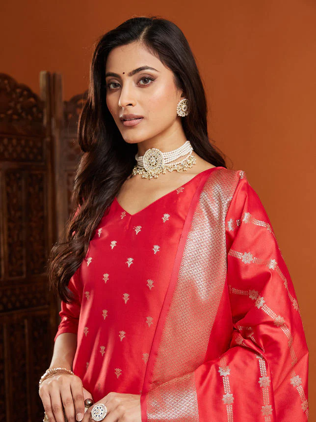 Red Mirchi - Image 3