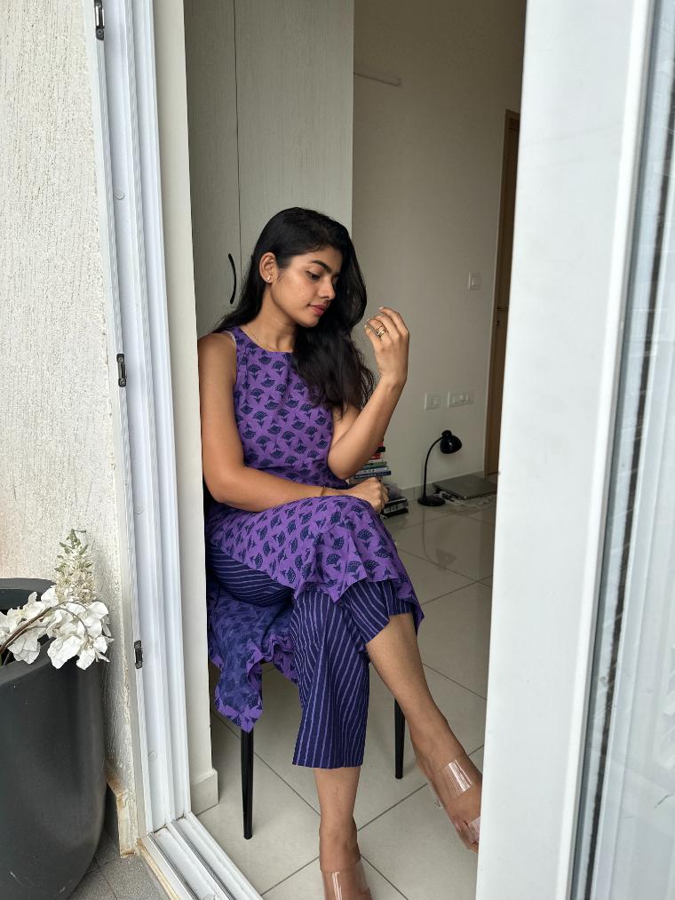 Lagoon Block Printed Cotton Kurta - Image 2