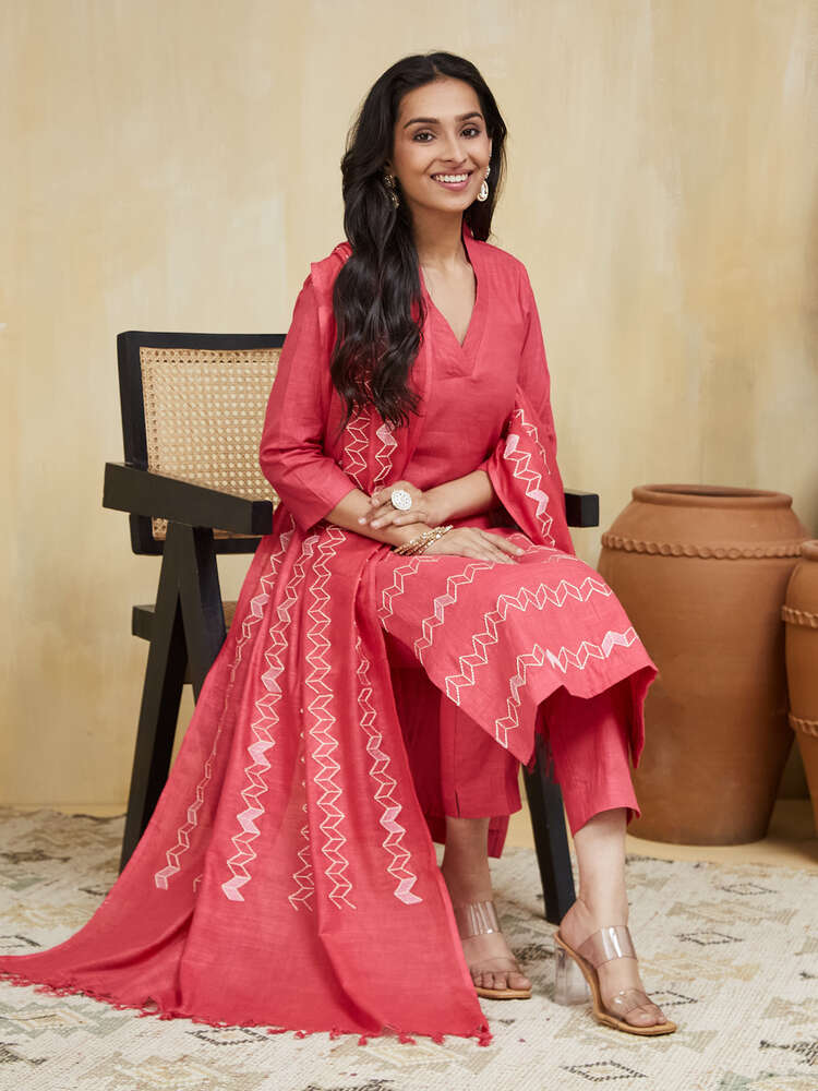 EOSS Mars  Emrbroidered Cotton Stitched Suit - Image 3