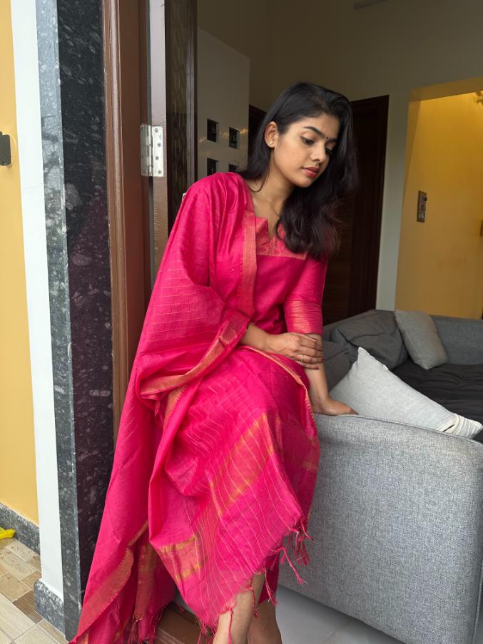 Nayantara Best Seller Suit - Image 5