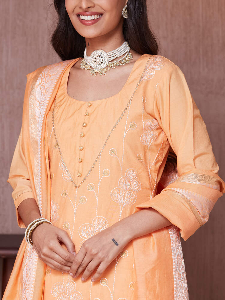 EOSS Sarah Stitched Suit - Image 7