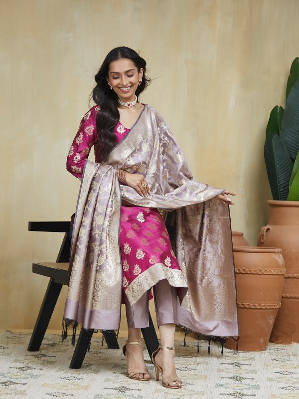 EOSS Strawberry Glaze Banarsi Silk Stitched Suit - Image 11