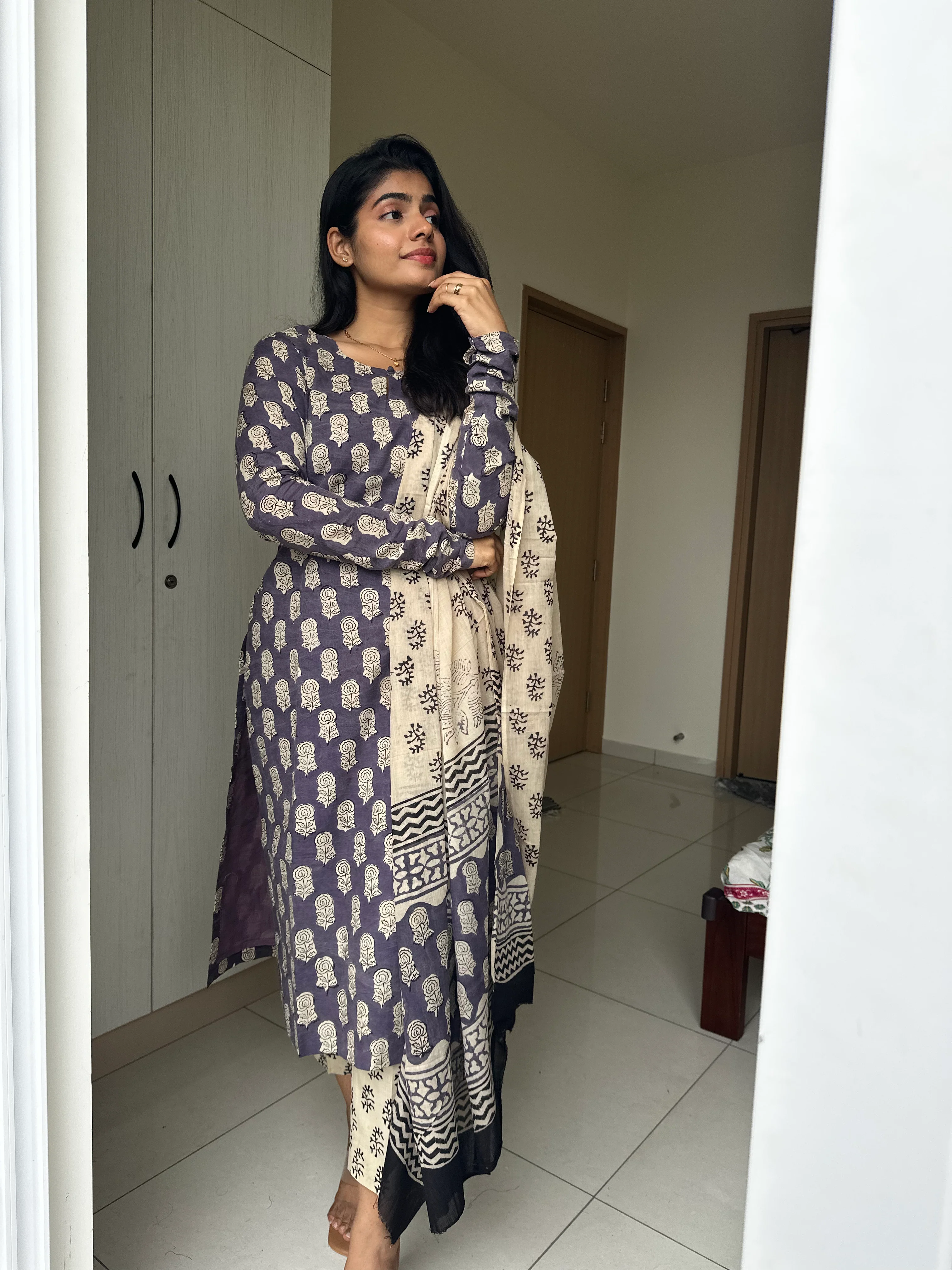 Jazlin Block Printed Cotton Suit Set - Image 5